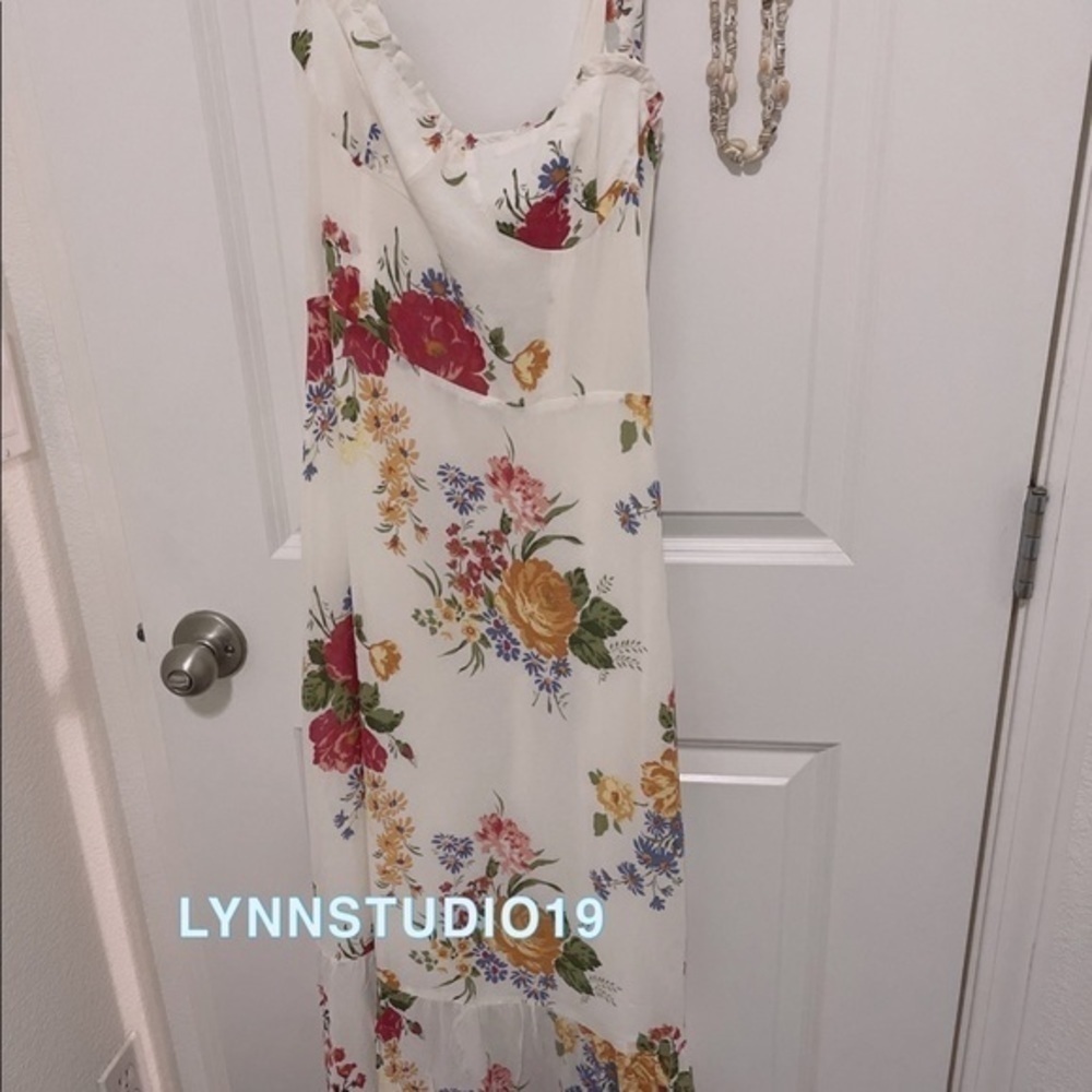 Reformation Nikita Dress Bouquet NWOT - Picture 3 of 5
